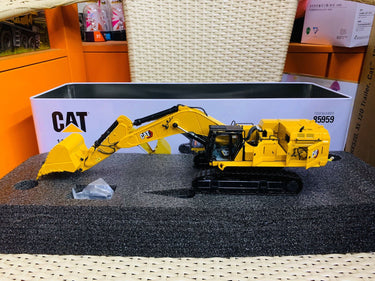Excavadora De Orugas 395 Escala 1:50 - KATZER